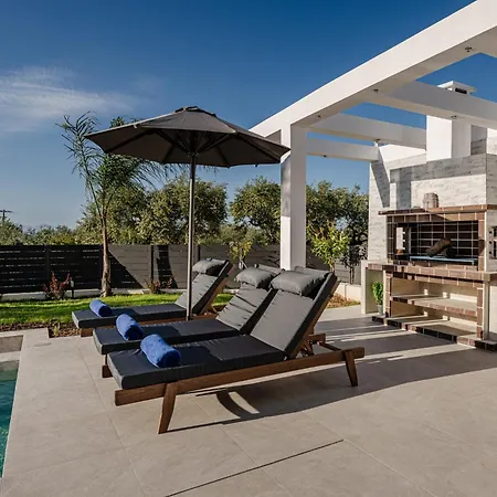 Noka Luxury Seaview